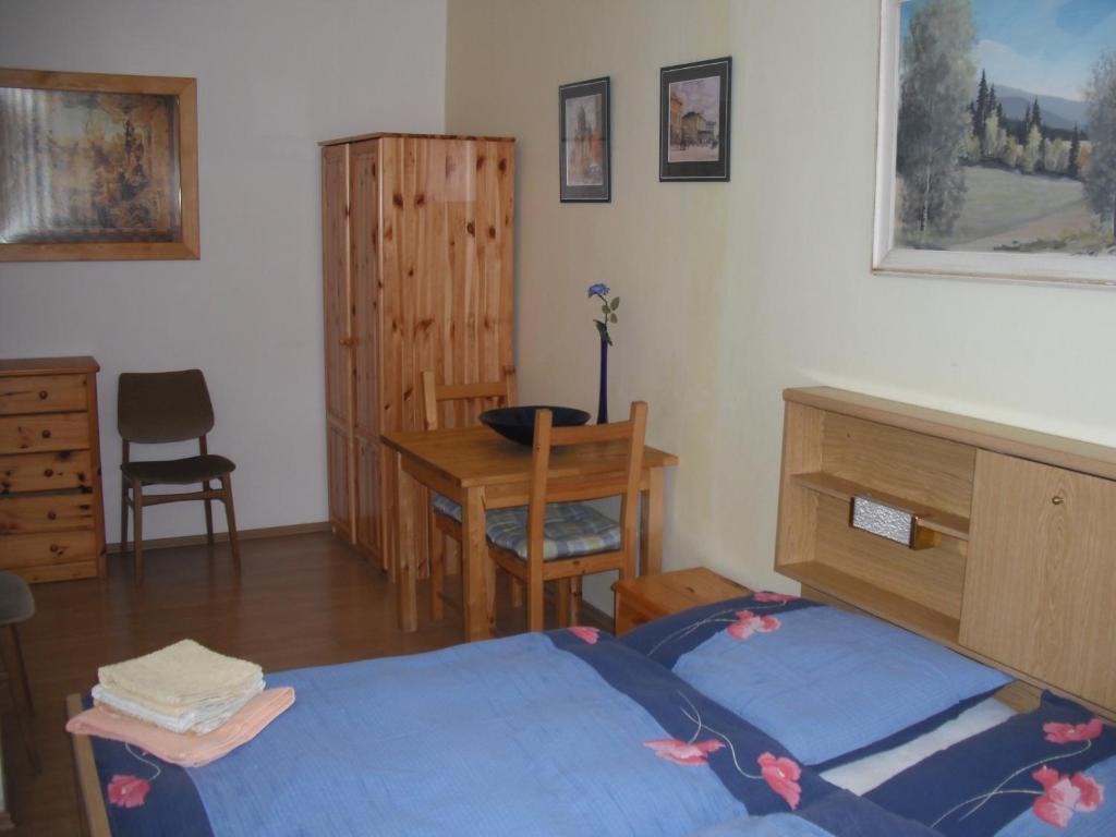 Apartmany Galeta Karlovy Vary Ruang foto