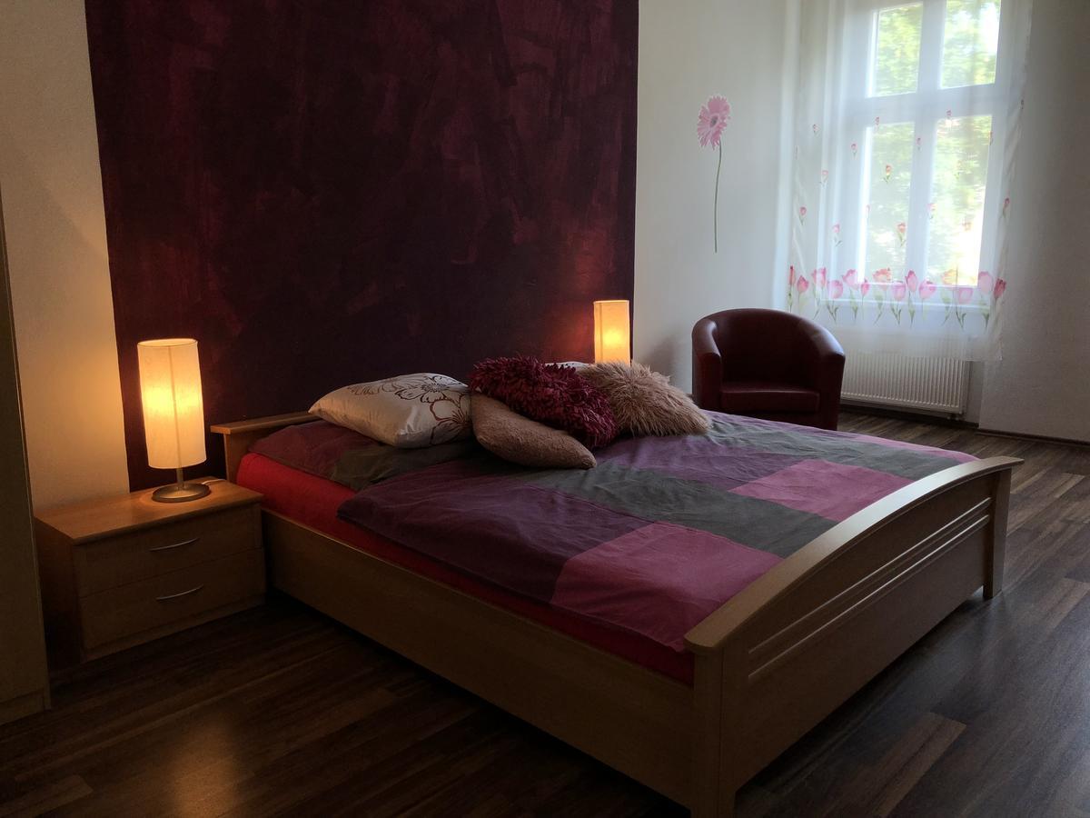 Apartmany Galeta Karlovy Vary Bagian luar foto
